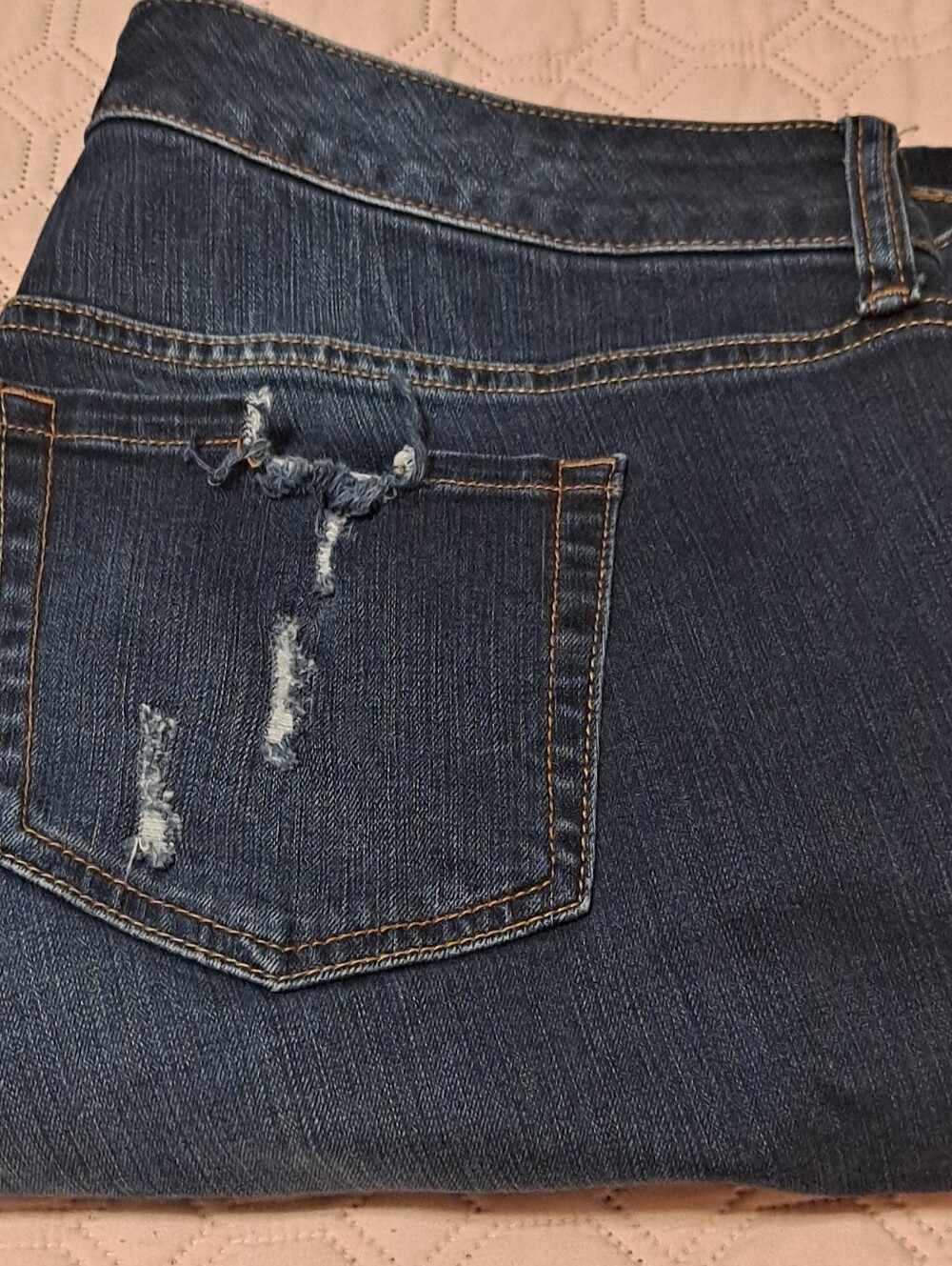 Torrid Women’s Distressed Dark Blue Denim Jeans Sz 18T